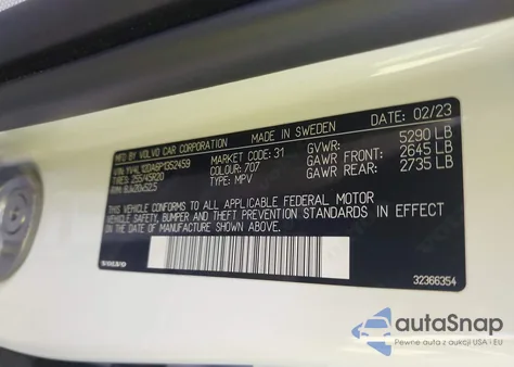 2023 Volvo Xc60 B5 Ultimate Bright Theme z USA, uszkodzony, nr VIN YV4L12DA6P1352459